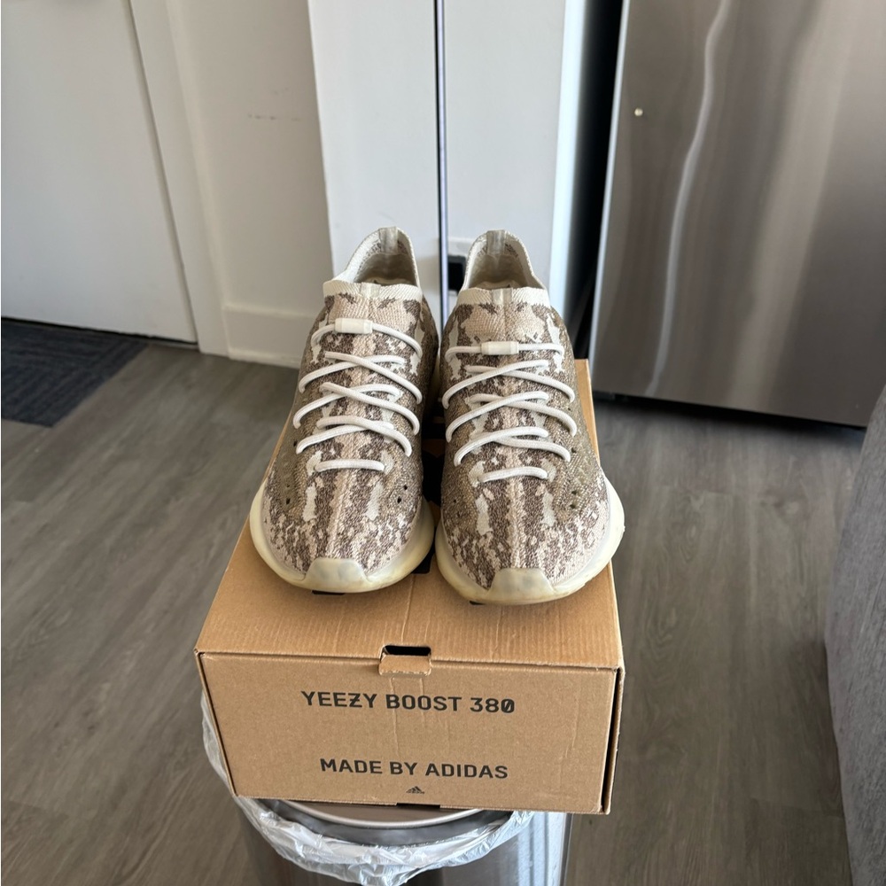 Adidas Yeezy Boost 380